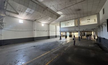 RENTA O VENTA BODEGA  CERCA DE LIVERPOOL POLANCO