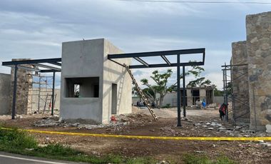 CASA EN VENTA EN CONKAL PRIVADA AMENIDADES MODELO