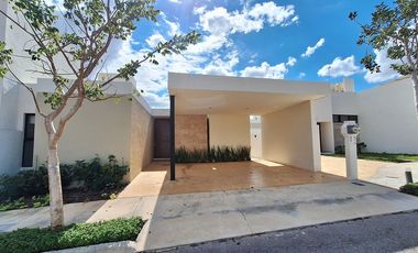 Casa en venta una planta Mod. Aurea Privada Aldoria Conkal