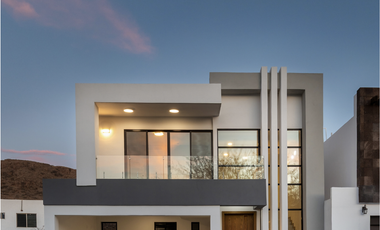 Venta Casa Valle Escondido