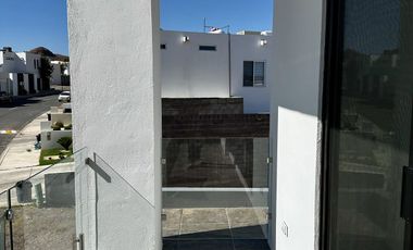 Venta Casa Valle Escondido