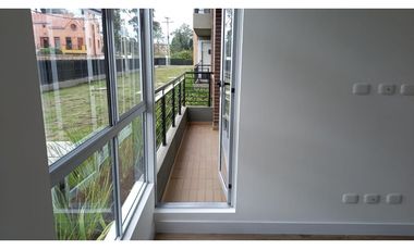 Venta Apartamento de Dos Habitaciones O Habitacion y Estudio, CHIA