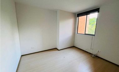 Arriendo apartamento en Envigado- Esmeraldal