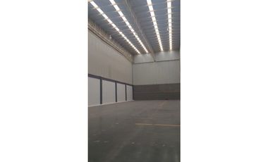 BODEGA DE 862 M² EN ARRIENDO, VA SIBERIA , PARQUE INDUSTRIAL