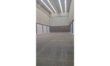 BODEGA DE 862 M² EN ARRIENDO, VA SIBERIA , PARQUE INDUSTRIAL