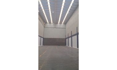 BODEGA DE 862 M² EN ARRIENDO, VA SIBERIA , PARQUE INDUSTRIAL
