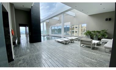 ARRIENDO APARTAMENTO AMOBLADO 1era LINEA DE PLAYA RODADERO SUR