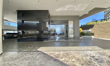 ARRIENDO APARTAMENTO AMOBLADO 1era LINEA DE PLAYA RODADERO SUR