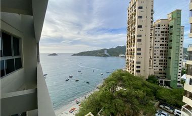 ARRIENDO APARTAMENTO AMOBLADO 1era LINEA DE PLAYA RODADERO SUR