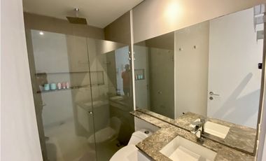 ARRIENDO APARTAMENTO AMOBLADO 1era LINEA DE PLAYA RODADERO SUR