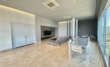 ARRIENDO APARTAMENTO AMOBLADO 1era LINEA DE PLAYA RODADERO SUR
