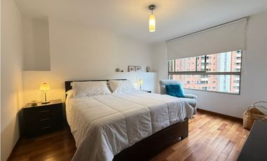 Amoblado HERMOSO Apartamento cerca al Tesoro