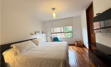 Amoblado HERMOSO Apartamento cerca al Tesoro