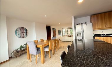 Amoblado HERMOSO Apartamento cerca al Tesoro