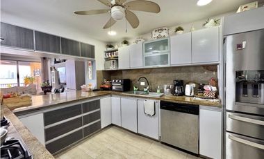 Venta Apartamento en Edificio Palmas en Castillo Grande Cartagena