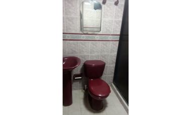 SE VENDE CASA PROPIEDAD HORIZONTAL EN EL CENTRO PRIMER PISO
