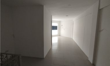 La Alborada, Local Comercial en Renta, 69m2, 2 Ambientes Vía Comercial