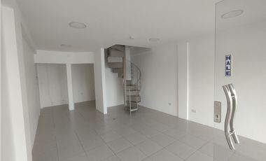 La Alborada, Local Comercial en Renta, 69m2, 2 Ambientes Vía Comercial