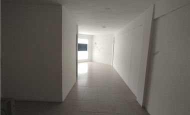 La Alborada, Local Comercial en Renta, 69m2, 2 Ambientes Vía Comercial