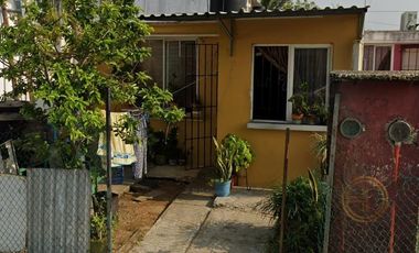 Casa en  Venta a 20 min de Aeropuerto Minatitlán y 8 min del Malecón de Veracruz.