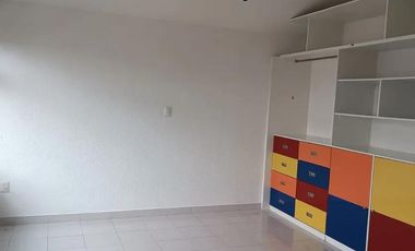 Hermosa Casa en Villa Lázaro Cárdenas