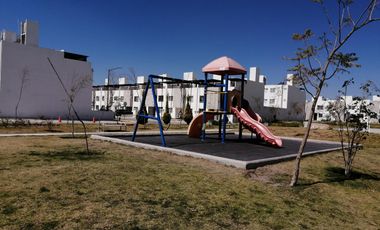 CASA AMUEBLADA CORDILLERA RESIDENCIAL LEON RENTA