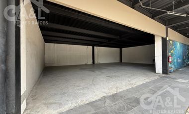 Renta de Locales Comerciales en Plaza Encanto Av. Lazaro Cardenas
