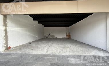 Renta de Locales Comerciales en Plaza Encanto Av. Lazaro Cardenas