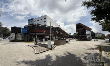 Renta de Locales Comerciales en Plaza Encanto Av. Lazaro Cardenas