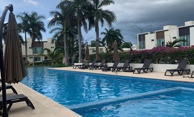 Residencial Long Island, Casa en Renta, 3 recámaras en Esquina en Cancún, Coldwell Banker Punta Sur