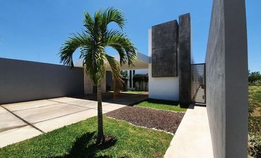 Casa una planta| Equipada| Entrega inmediata