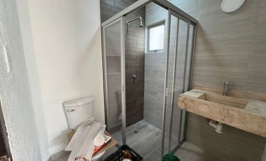 RENTA Casa DE UN NIVEL Fracc. Floresta, Veracruz. REMODELADA DE 3 RECAMARAS