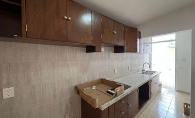RENTA Casa DE UN NIVEL Fracc. Floresta, Veracruz. REMODELADA DE 3 RECAMARAS
