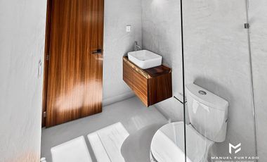 SWIM-UP INVESTMENT IN TULUM