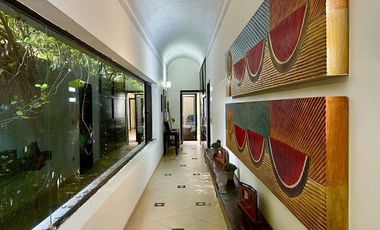 Residencia Contemporánea en Montebello