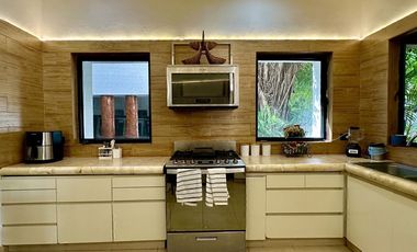 Residencia Contemporánea en Montebello