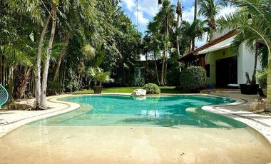 Residencia Contemporánea en Montebello