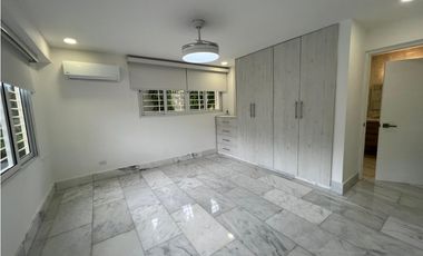 VENTA O ALQUILER CASA ALTOS DE GOLF 2550M2 MODERNA CON PISCINA MLD