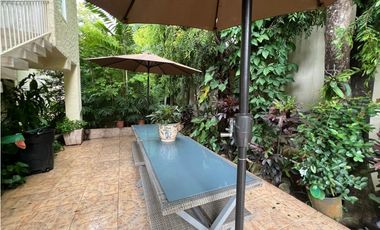 VENTA O ALQUILER CASA ALTOS DE GOLF 2550M2 MODERNA CON PISCINA MLD