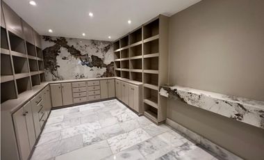 VENTA O ALQUILER CASA ALTOS DE GOLF 2550M2 MODERNA CON PISCINA MLD