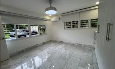 VENTA O ALQUILER CASA ALTOS DE GOLF 2550M2 MODERNA CON PISCINA MLD