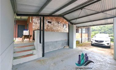 VENDO.CASA COMERCIAL.BAJO.BOQUETE