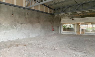 LOCAL COMERCIAL / PASEO ALBROOK / PLANTA ALTA / 317M / TERRAZA