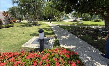 SEA CONFIABLE VENDE HERMOSA CASA LISTA PARA ENTREGAR EN COSTA SUR