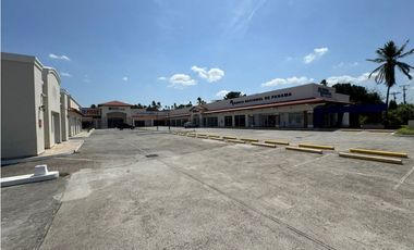 PLAZA FARALLONES / RIO HATO / 90M / LOCALES COMERCIALES JC