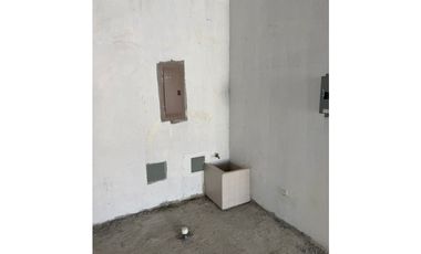 PLAZA FARALLONES / RIO HATO / 90M / LOCALES COMERCIALES JC