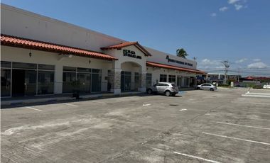 PLAZA FARALLONES / RIO HATO / 90M / LOCALES COMERCIALES JC