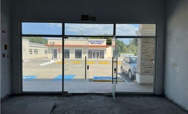 PLAZA FARALLONES / RIO HATO / 90M / LOCALES COMERCIALES JC