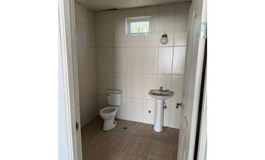 PLAZA FARALLONES / RIO HATO / 90M / LOCALES COMERCIALES JC