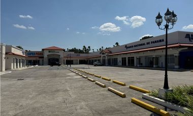 PLAZA FARALLONES / RIO HATO / 90M / LOCALES COMERCIALES JC